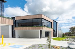 2/9 Henry Wilson Drive Rosebud Vic 3939