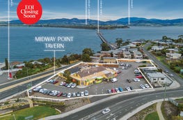 Midway Point Tavern, 2-6 Penna Road Midway Point Tas 7171