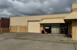 1/56 Truganina Road Malaga WA 6090