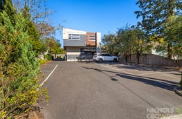 128 Tanti Avenue Mornington Vic 3931