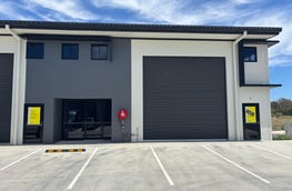 1/88 Jardine Drive Redland Bay Qld 4165