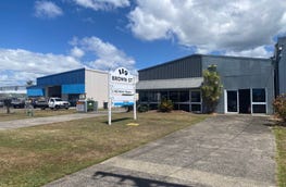 Unit 1/ 119-121 Brown Street Bungalow Qld 4870