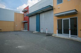 10/2 Panama Street Canning Vale WA 6155