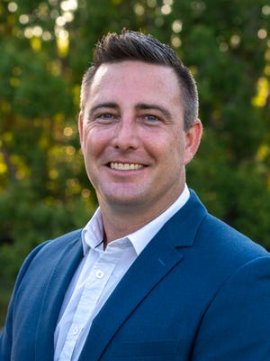 Phillis Real Estate Paradise Point Real Estate Agency Profile