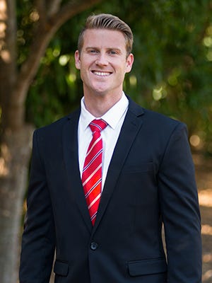 Kynan Hunt Lj Hooker Albany Creek Warner Realestate Com Au