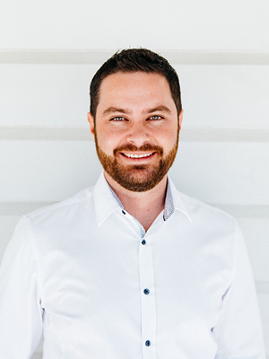 Chris Blakeley Spectrum Estate Agents Greenslopes Realestate Com Au