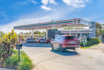 1001-1003 South Pine Road Everton Hills, QLD 4053