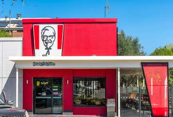 KFC, 24 Zouch Street Young, NSW 2594