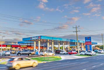 United Petroleum, 806-810 Ballarat Road Deer Park, VIC 3023