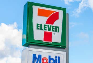 7-Eleven , 689 New Cleveland Road Gumdale, QLD 4154