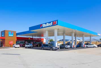 United Petroleum, 5 Albina Avenue Anketell, WA 6167