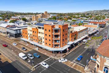 2/87 Tudor Street Hamilton, NSW 2303