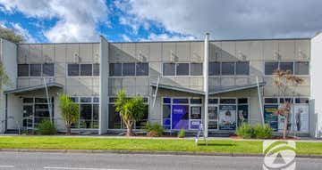 2/4 Stephenson Street Pakenham VIC 3810 - Image 1