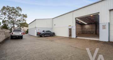 2/12 Callistemon Close Warabrook NSW 2304 - Image 1