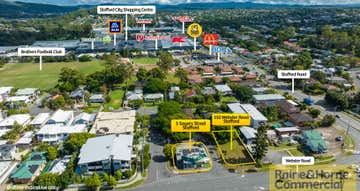 5 Sayers Street & 150 Webster Road Stafford QLD 4053 - Image 1