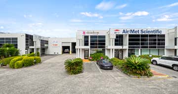 8/10 Hudson Road Albion QLD 4010 - Image 1