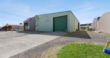 13  Hoyle Court Kyneton VIC 3444 - Image 1