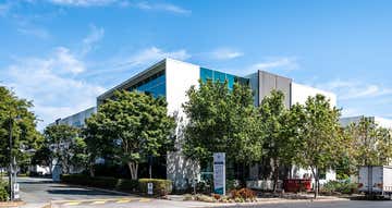 8 Clunies Ross Court Eight Mile Plains QLD 4113 - Image 1