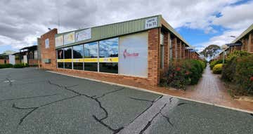 1/8 Baretta Road Wangara WA 6065 - Image 1