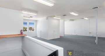 11/541 Boundary Street Spring Hill QLD 4000 - Image 1