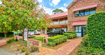 16 Vanessa Boulevard Springwood QLD 4127 - Image 1