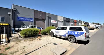 13a Roanoak crt East Bendigo VIC 3550 - Image 1