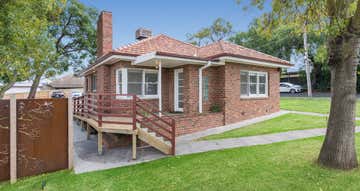 Refreshed & Centrally Located, 12 Forest Road Lara VIC 3212 - Image 1