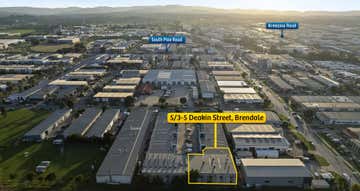 5/3-5 Deakin Street Brendale QLD 4500 - Image 1
