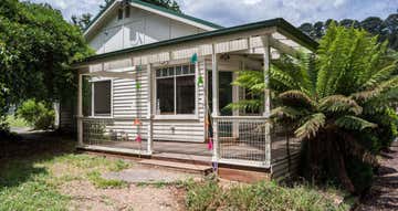 Cooks Corner, 2 Kallista Emerald Road Kallista VIC 3791 - Image 1
