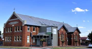 2/497 Smollett Street Albury NSW 2640 - Image 1