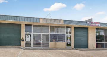 2/7 Wolverhampton Street Stafford QLD 4053 - Image 1