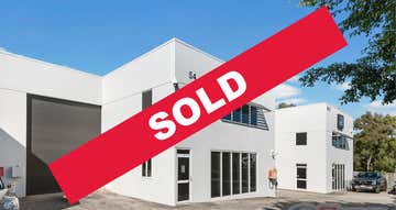 2/60 Caswell Street East Brisbane QLD 4169 - Image 1