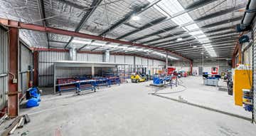 19 Lochlarney Street Beenleigh QLD 4207 - Image 1