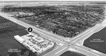 1050 Thompsons Road Cranbourne West VIC 3977 - Image 1