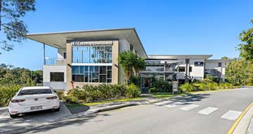 2/2728 Logan Road Eight Mile Plains QLD 4113 - Image 1