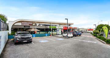 IGA Marketplace, 620 Logan Road Greenslopes QLD 4120 - Image 1