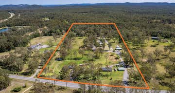 47 The Bucketts Way Twelve Mile Creek NSW 2324 - Image 1