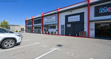 2/30 Hammond Road Cockburn Central WA 6164 - Image 1