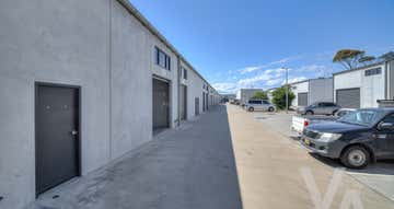 9/33 Darling Street Carrington NSW 2294 - Image 1