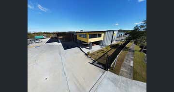 1/13-15 Claude Boyd Parade Corbould Park QLD 4551 - Image 1