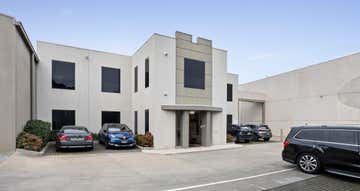 7/2 Fiveways Boulevarde Keysborough VIC 3173 - Image 1