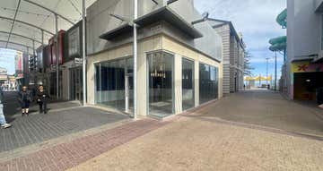 111/7 Moseley Square Glenelg SA 5045 - Image 1