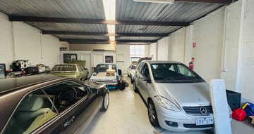 4/6 Davis Street Ferntree Gully VIC 3156 - Image 1