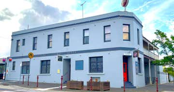 Supreme Court Hotel, 1 Havelock Street Maryborough VIC 3465 - Image 1