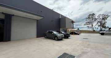 Unit  5, 70 Southwell Road Oran Park NSW 2570 - Image 1