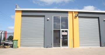 1/19-21 Sharnet Circuit Pakenham VIC 3810 - Image 1