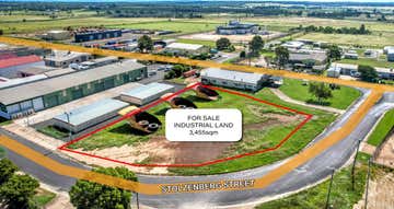 21-23 Stolzenberg Street Kingaroy QLD 4610 - Image 1