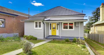 1/50 Govetts Leap Road Blackheath NSW 2785 - Image 1