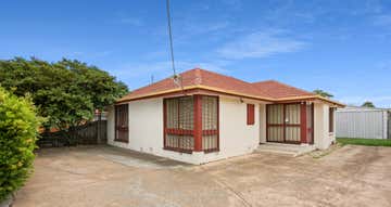 17 Moresby Avenue Seaford VIC 3198 - Image 1