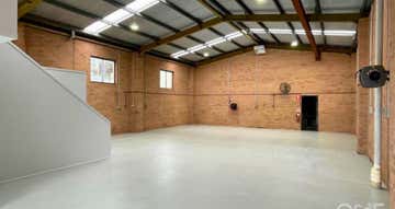 21 Kirrawee Road Gosford NSW 2250 - Image 1